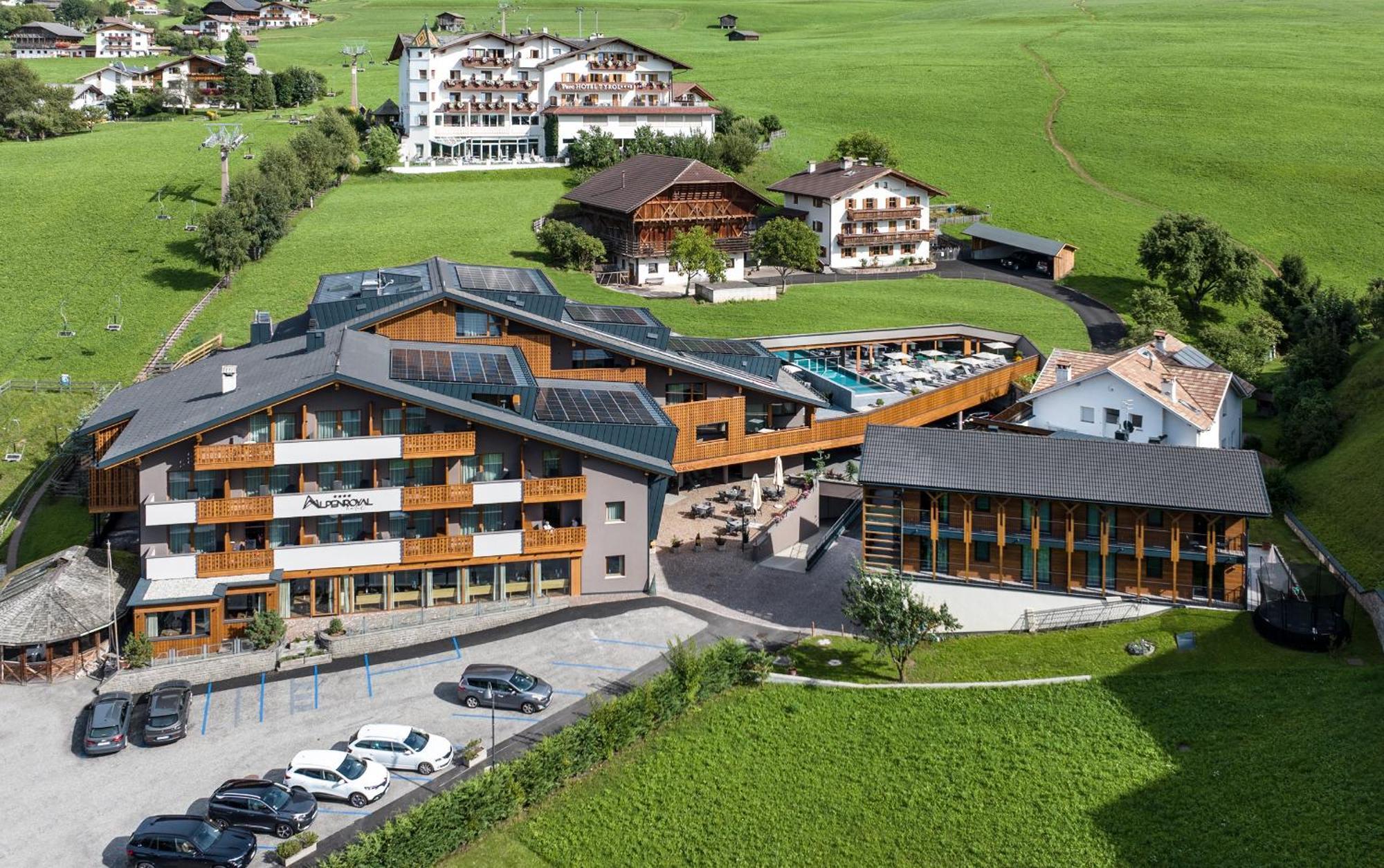 Hotel Alpenroyal Castelrotto Exterior foto